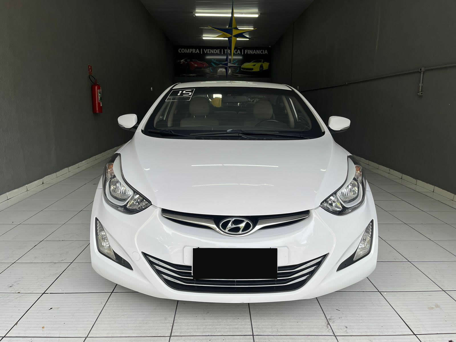 Hyundai Elantra gls 2.0 automático 2015