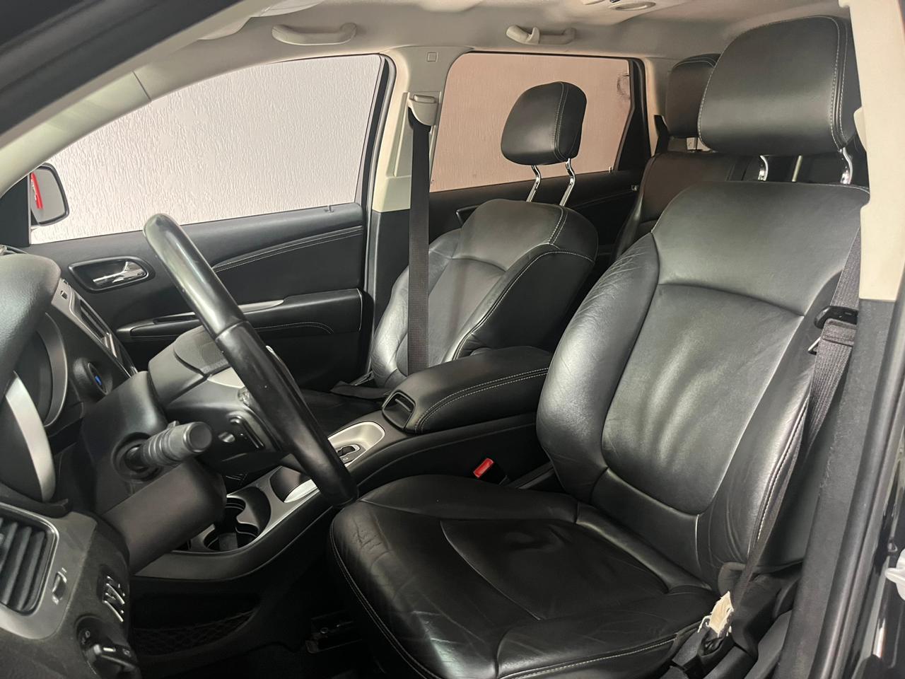 Fiat Freemont precision 2.4 automática 2012