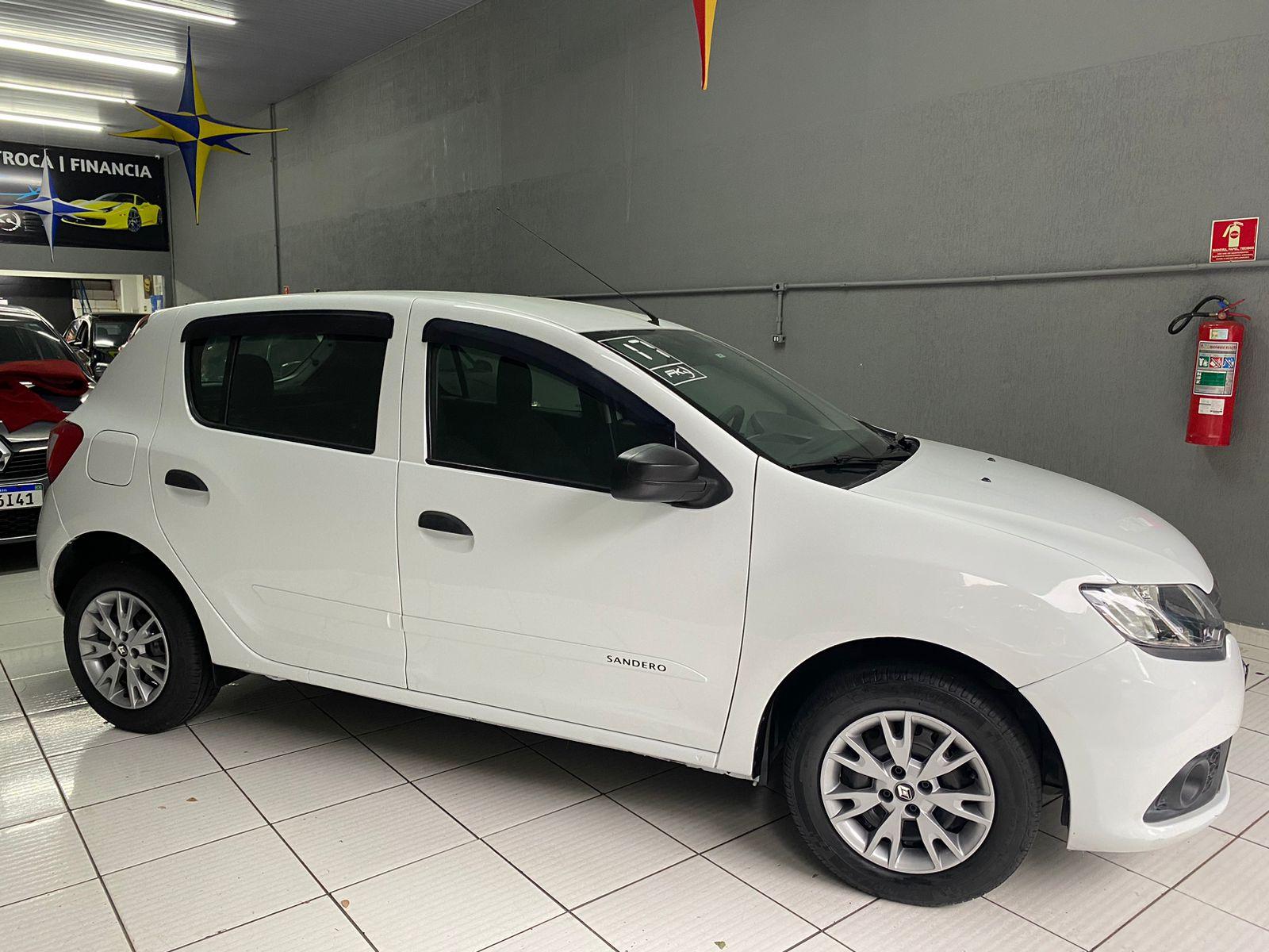Renault Sandero authentique 1.0 flex 2017