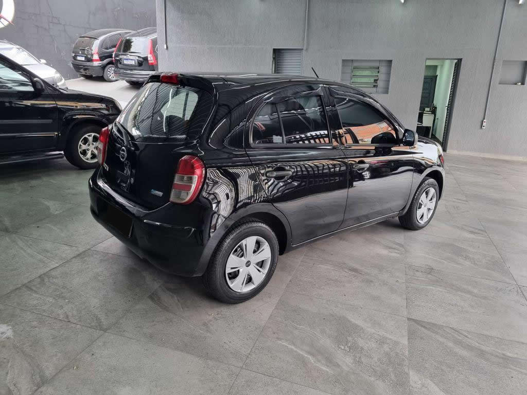 Nissan March s 1.0 flex 2013